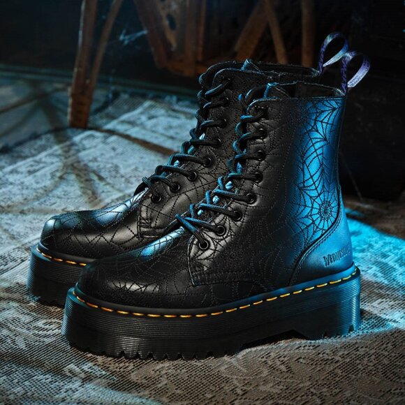 Dr Doc Martens Wednesday Jadon 8 Eye Lace Up Boots Black Spider Web Women US 7 - Picture 1 of 6